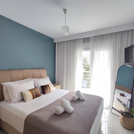 Domi Luxury Apartment Kavala Bagian luar foto