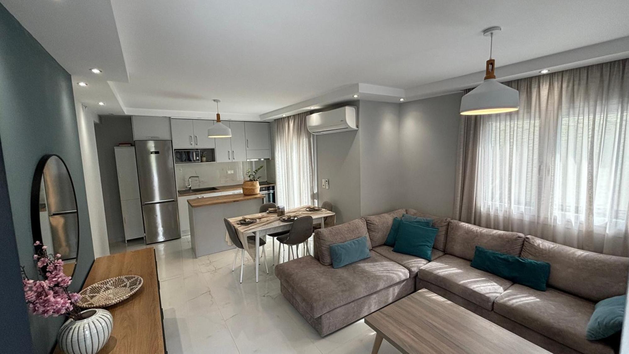 Domi Luxury Apartment Kavala Bagian luar foto