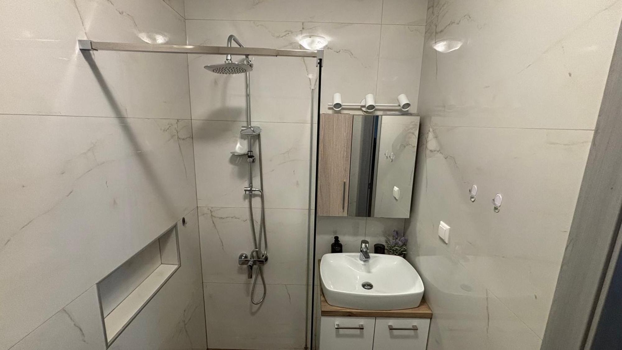 Domi Luxury Apartment Kavala Bagian luar foto