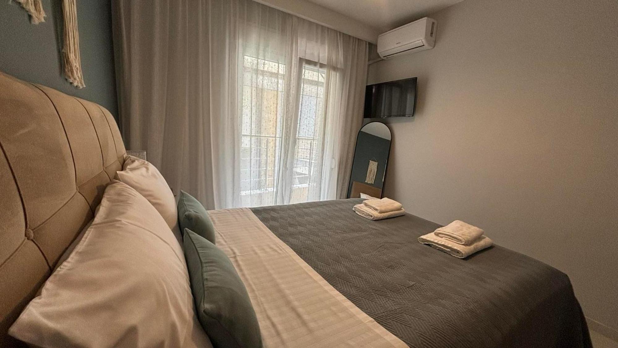 Domi Luxury Apartment Kavala Bagian luar foto